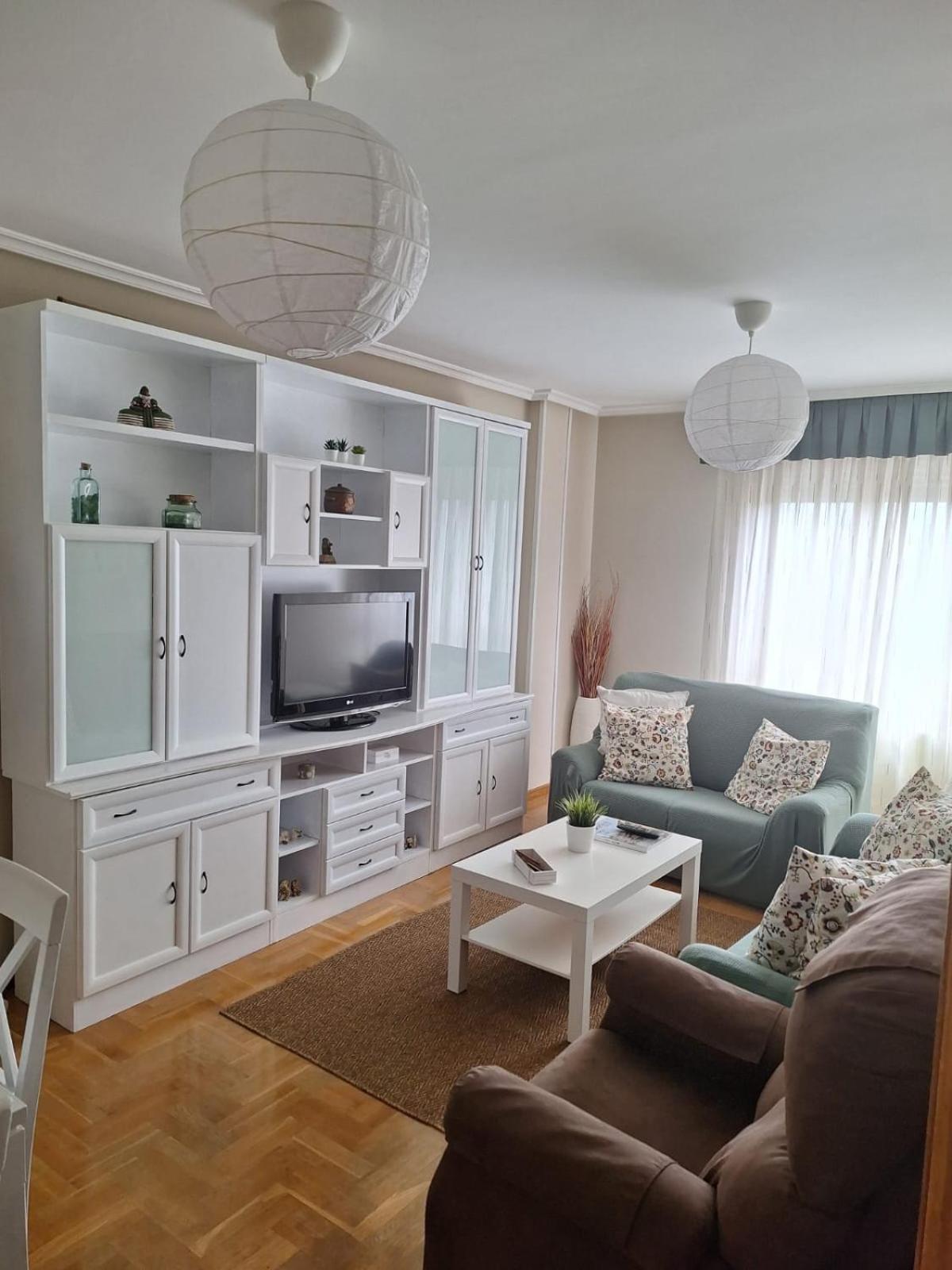 Apartamento Cueto Soto Del Barco Bagian luar foto